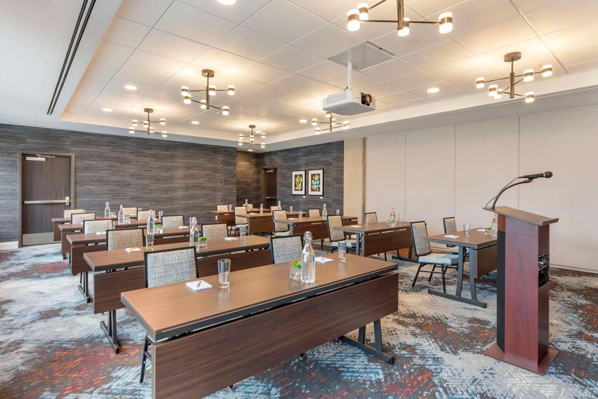 Cambria Hotel Denver Downtown Rino Εξωτερικό φωτογραφία